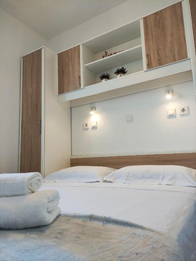 Secluded Holiday Home Heritage Постира Екстериор снимка